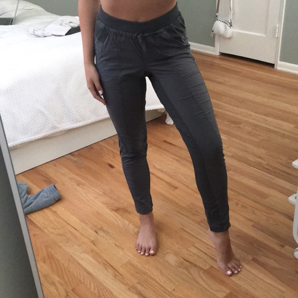 Grey lululemon workout pants